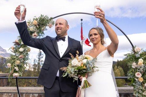 mobile - carousel-hero-element image-9