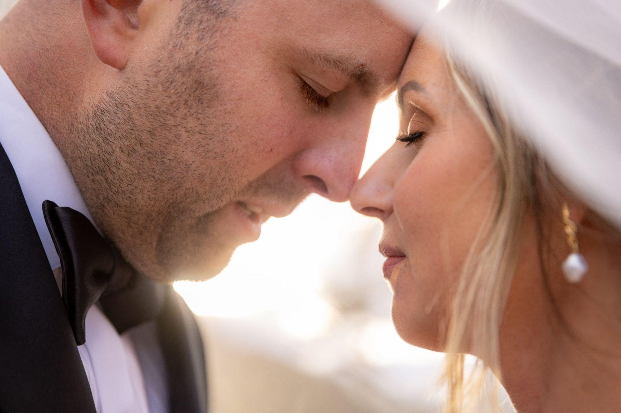 carousel-hero-element image-3