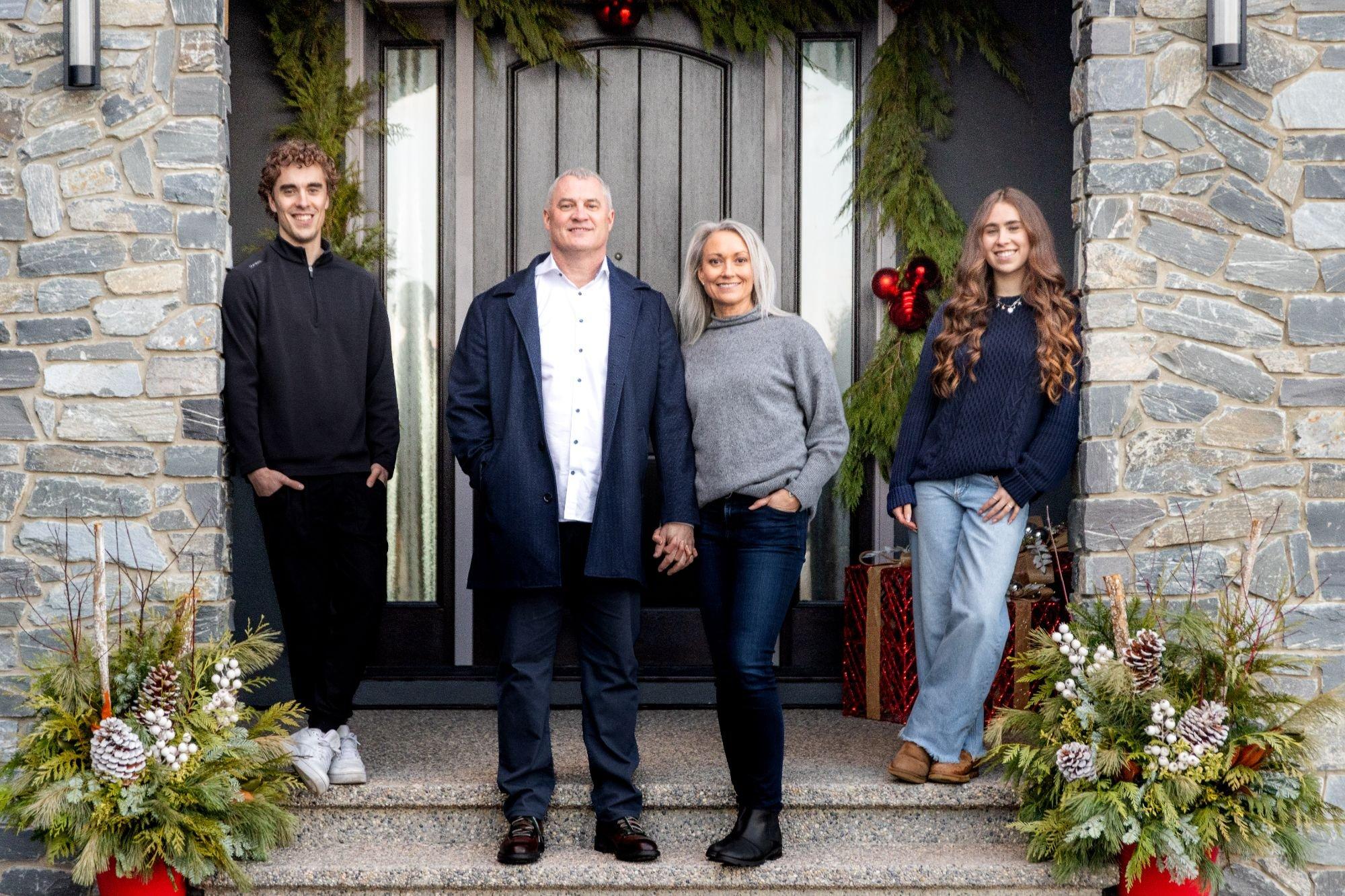 carousel-hero-element image-10